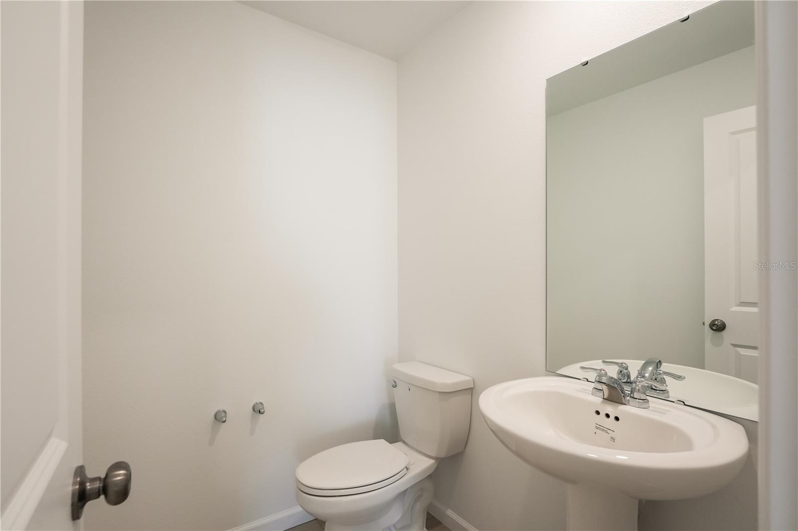 WESTVIEW POD B NBRHD 4 - Residential Lease