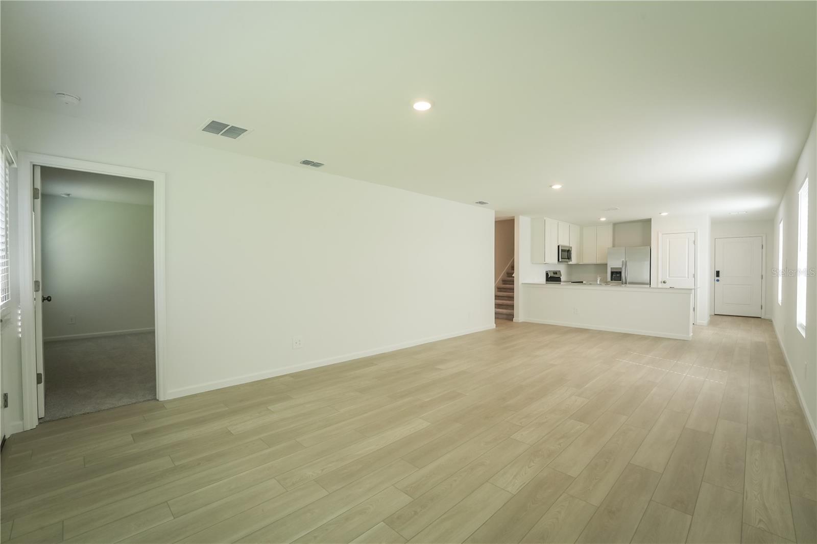 WESTVIEW POD B NBRHD 4 - Residential Lease
