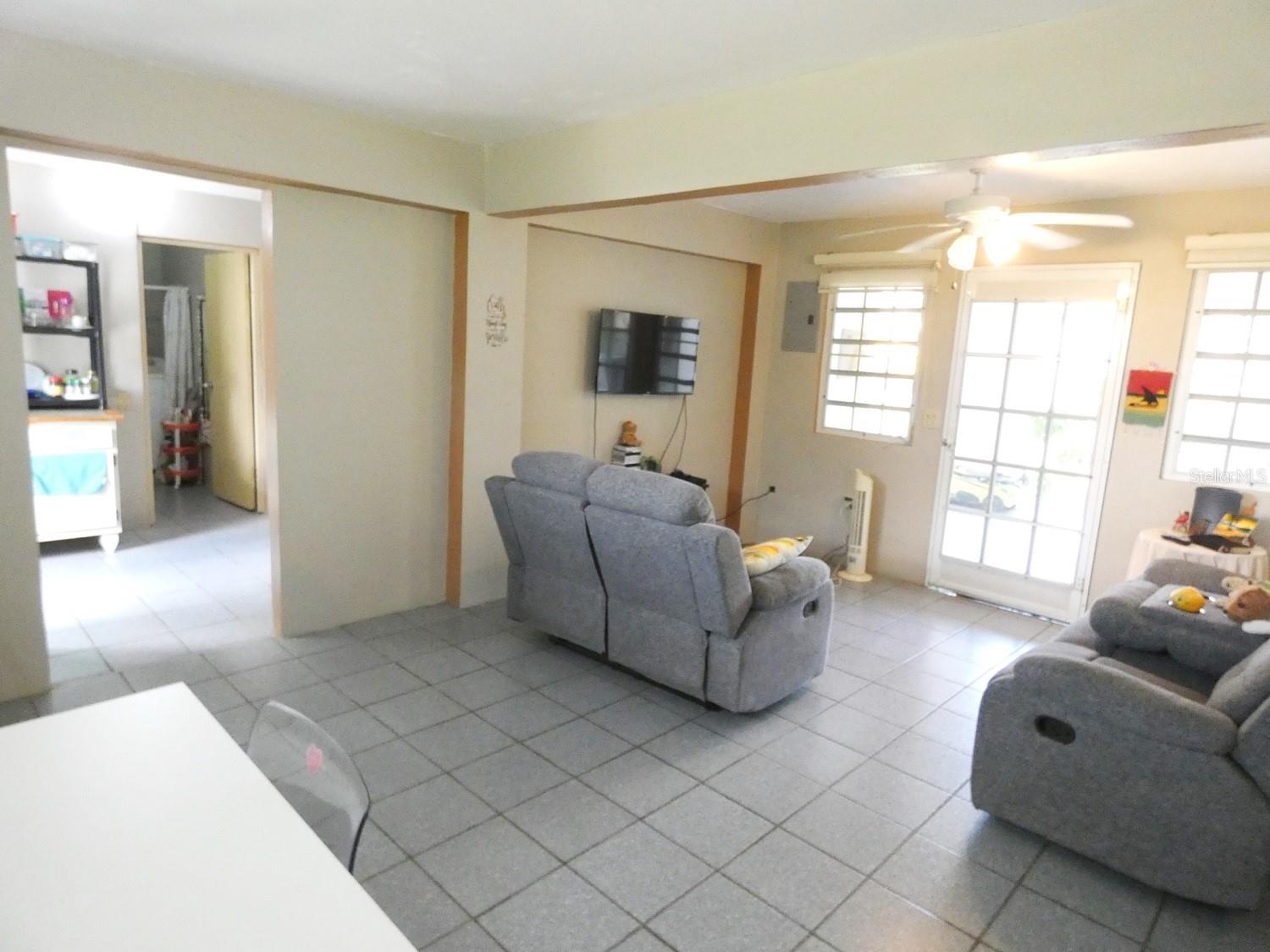 BARRIO FLORIDA - Residential