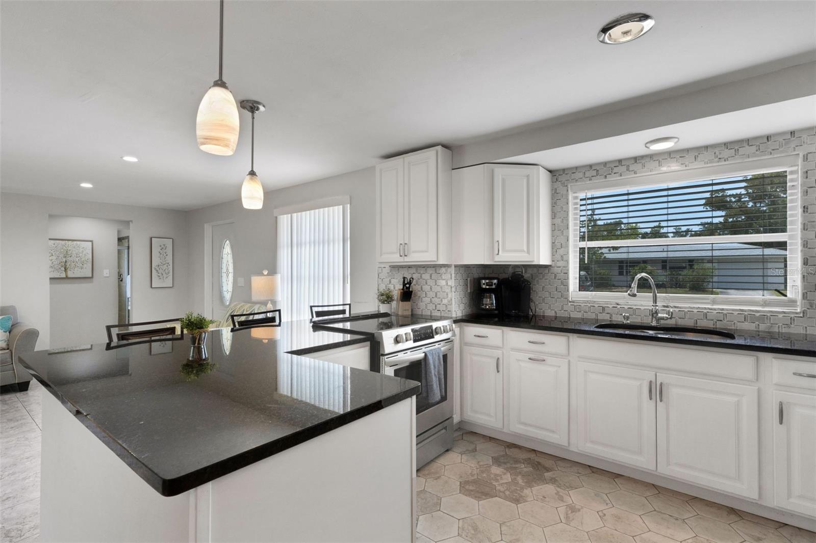 GULF GATE - Residential