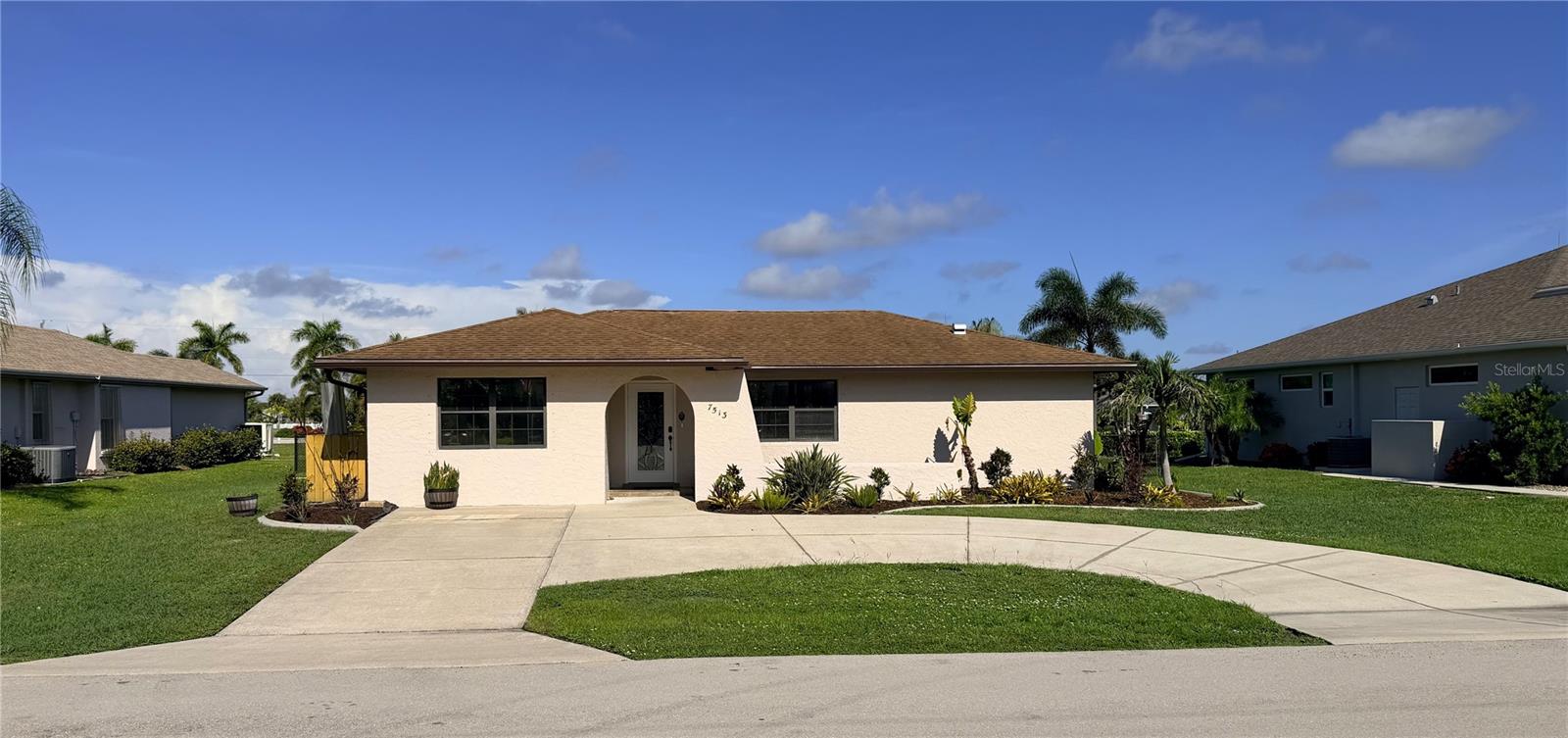 PUNTA GORDA ISLES SEC 18 - Residential