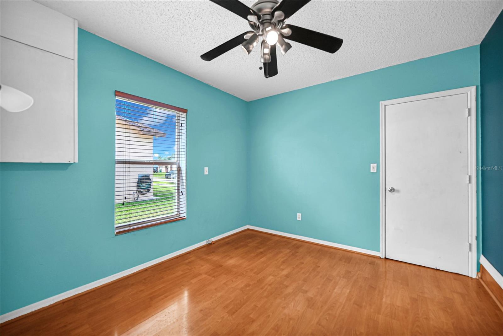 MEADOW WOOD MANOR SEC 10 - Residential