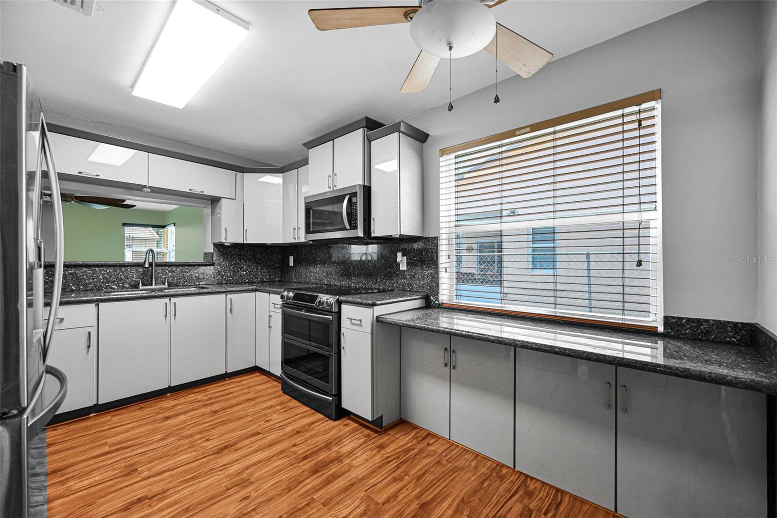 MEADOW WOOD MANOR SEC 10 - Residential