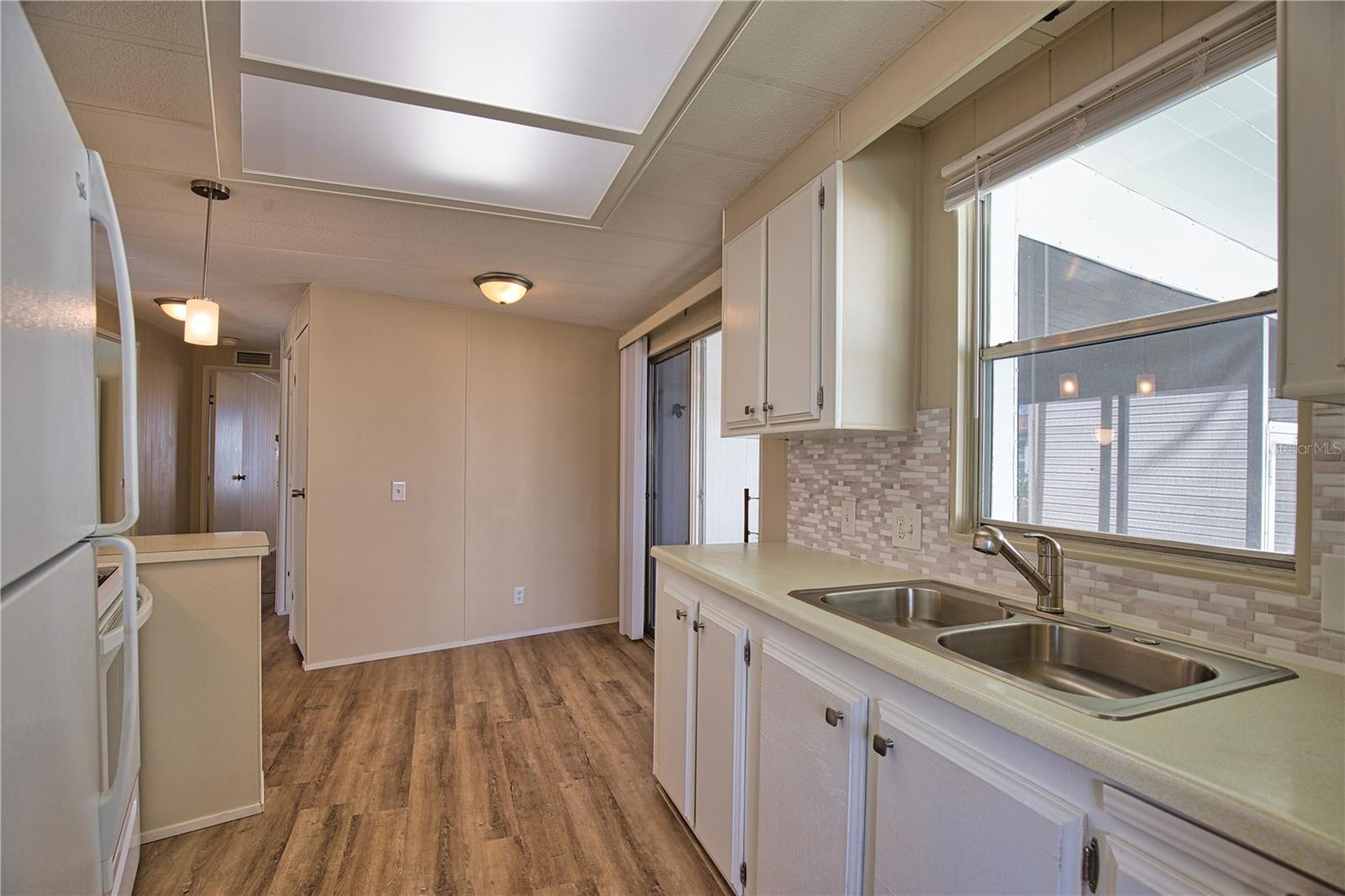 HARBOR COVE - Residential