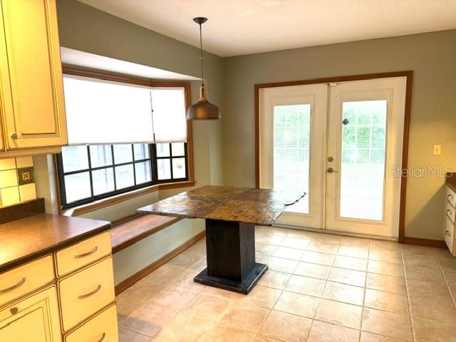 COUNTRY CLUB ESTATES RESUB - Residential