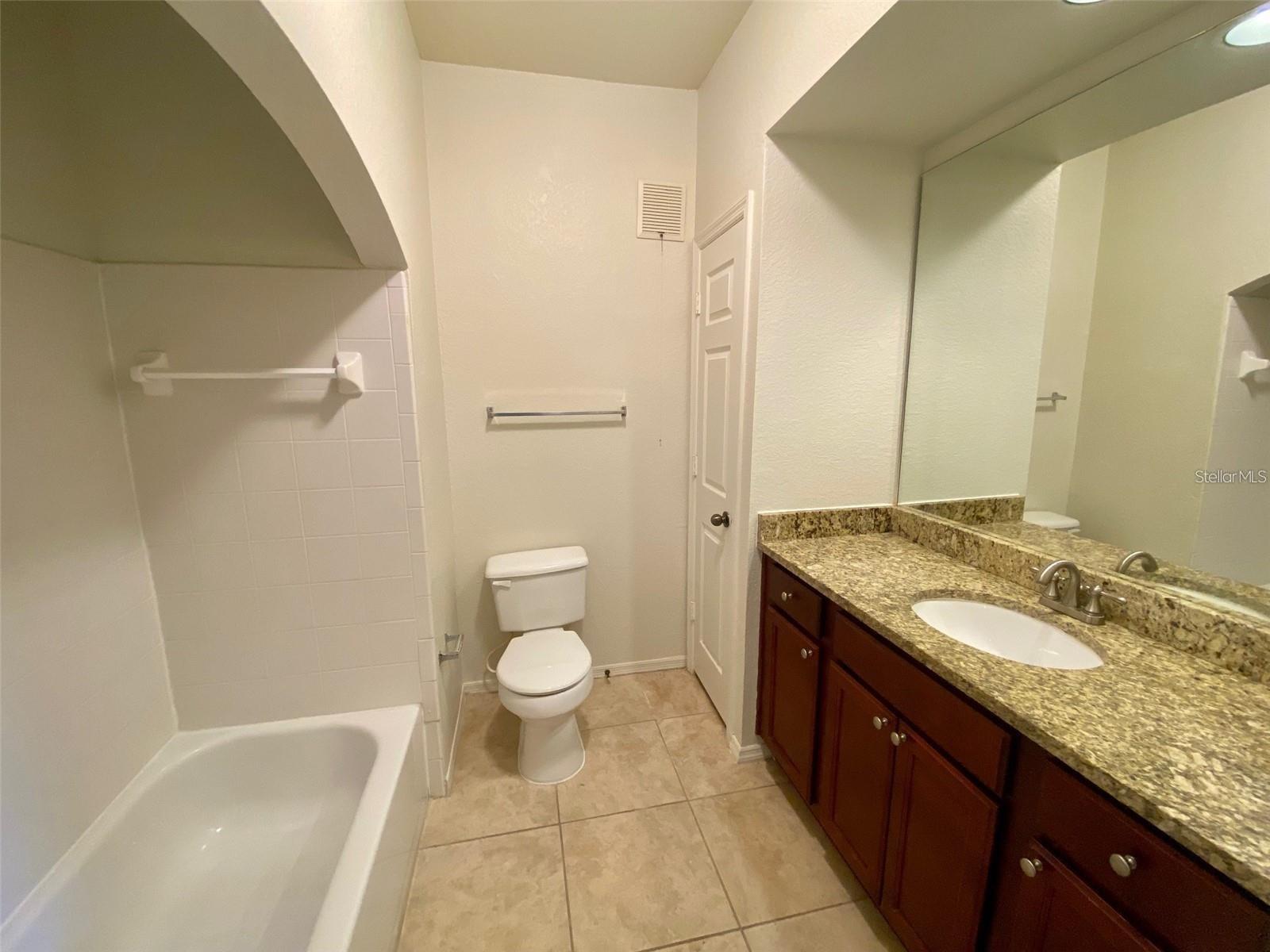 NOTTING HILL A CONDO - Residential Lease