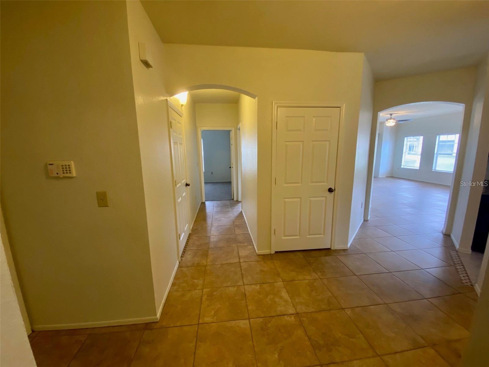 NOTTING HILL A CONDO - Residential Lease