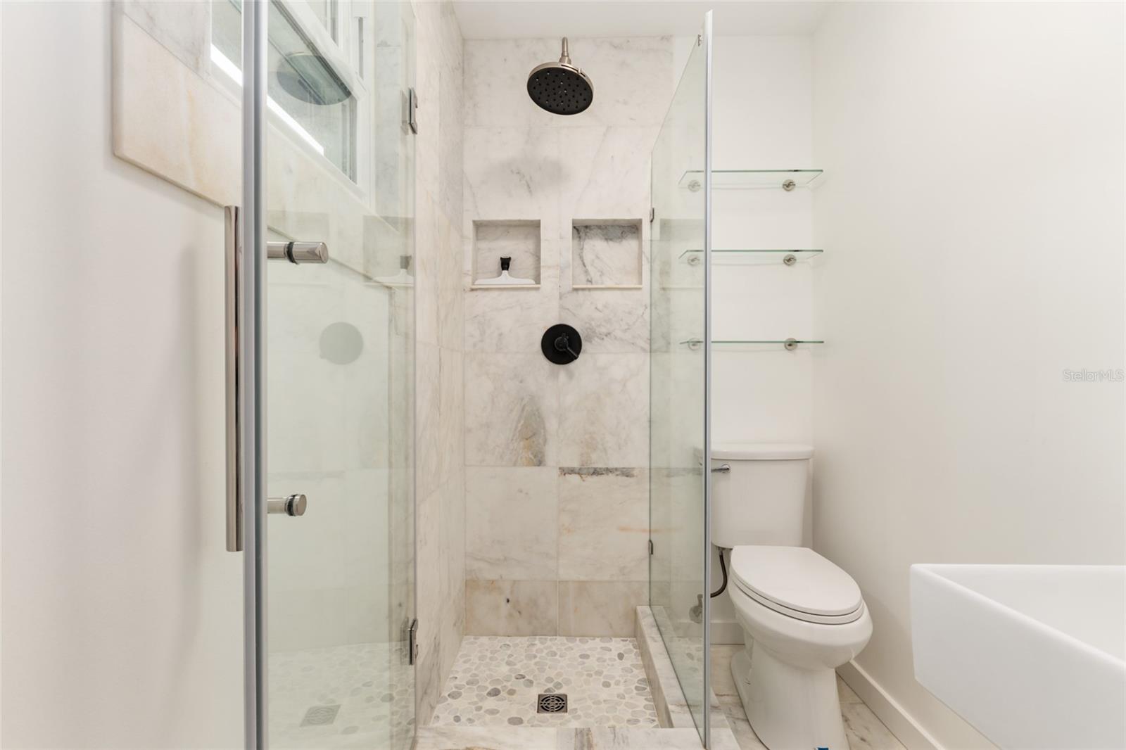 ELLIOT & LENGLE ADDN-HIGHLAND HEIGHTS - Residential