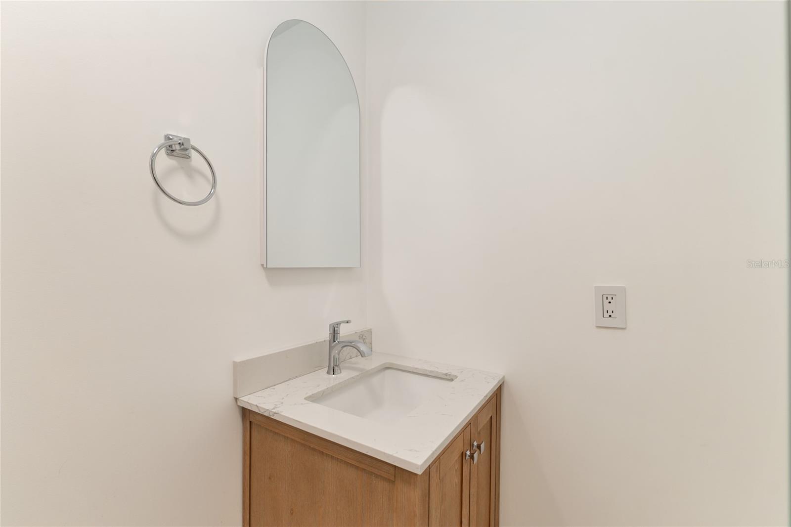 ELLIOT & LENGLE ADDN-HIGHLAND HEIGHTS - Residential