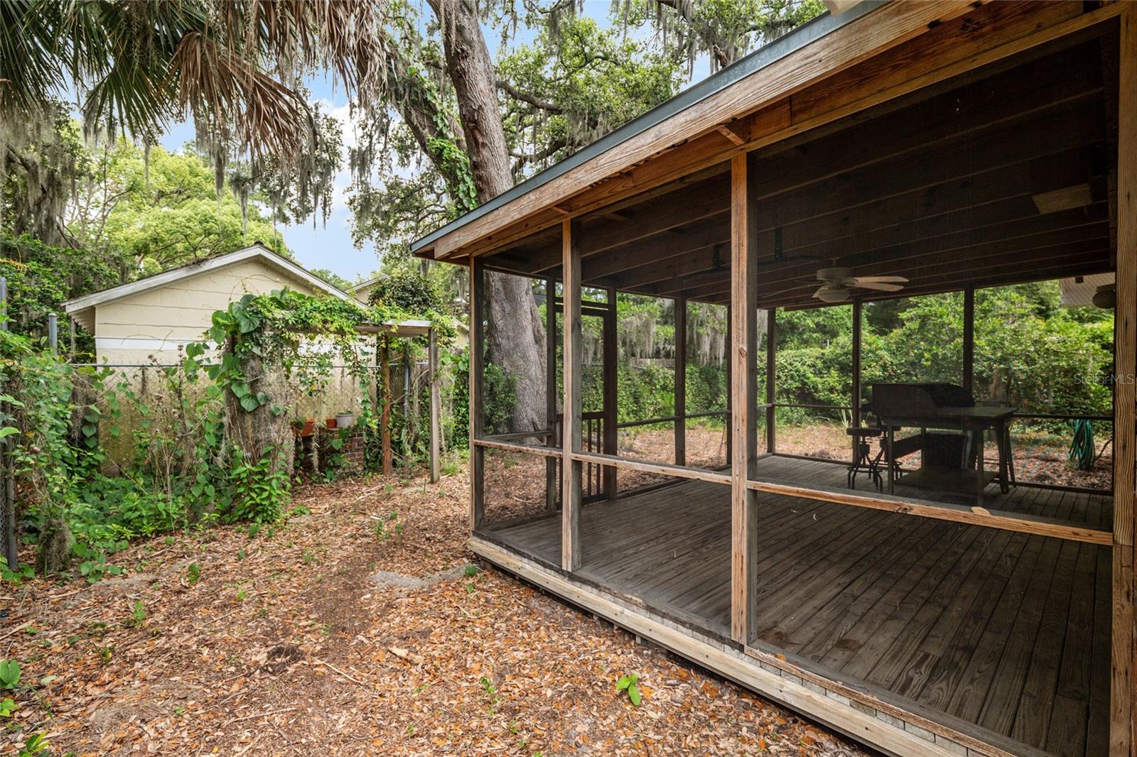 ELLIOT & LENGLE ADDN-HIGHLAND HEIGHTS - Residential