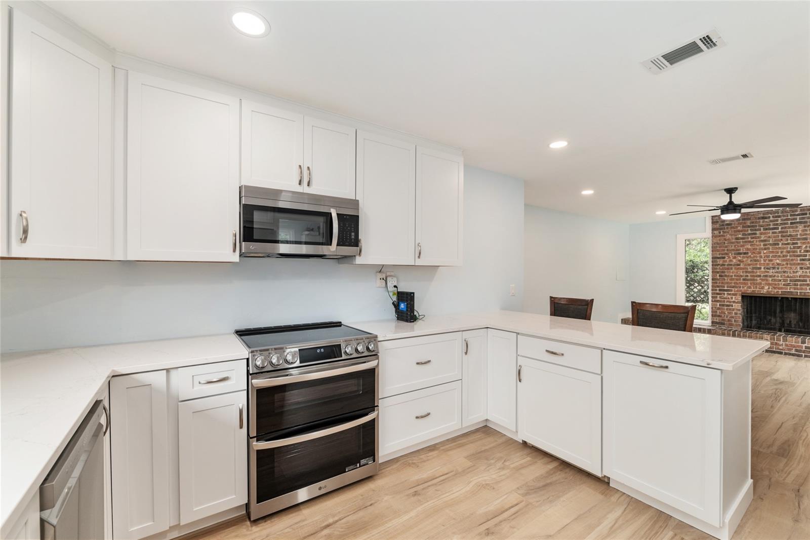 ELLIOT & LENGLE ADDN-HIGHLAND HEIGHTS - Residential