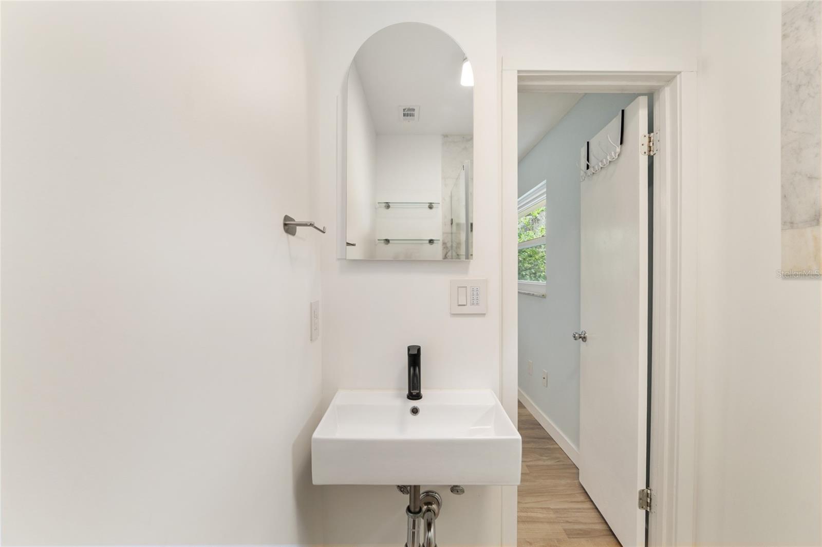ELLIOT & LENGLE ADDN-HIGHLAND HEIGHTS - Residential