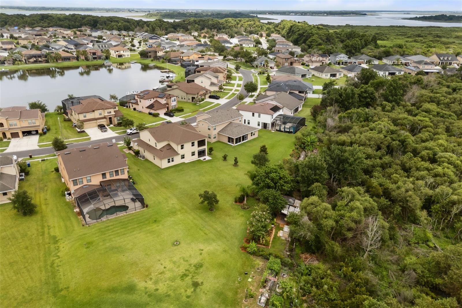 SHINGLE CREEK RESERVE AT THE OAKS PH 6 - Residential