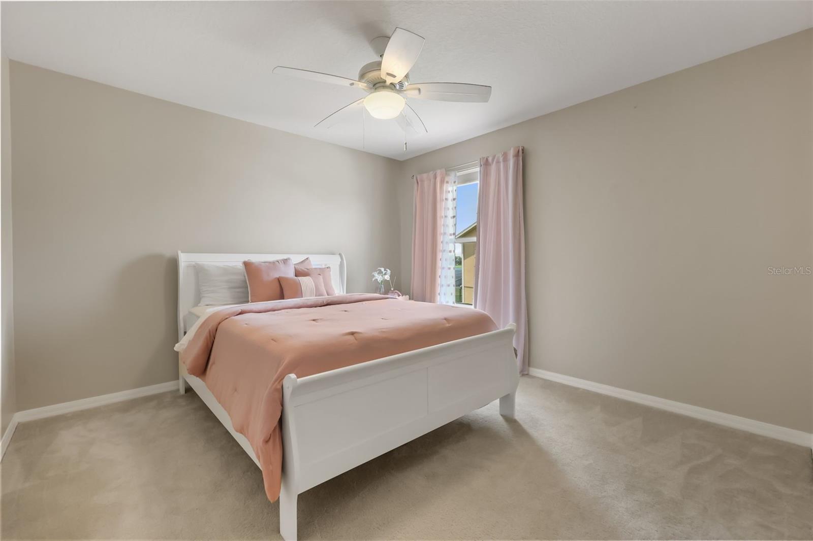 SHINGLE CREEK RESERVE AT THE OAKS PH 6 - Residential