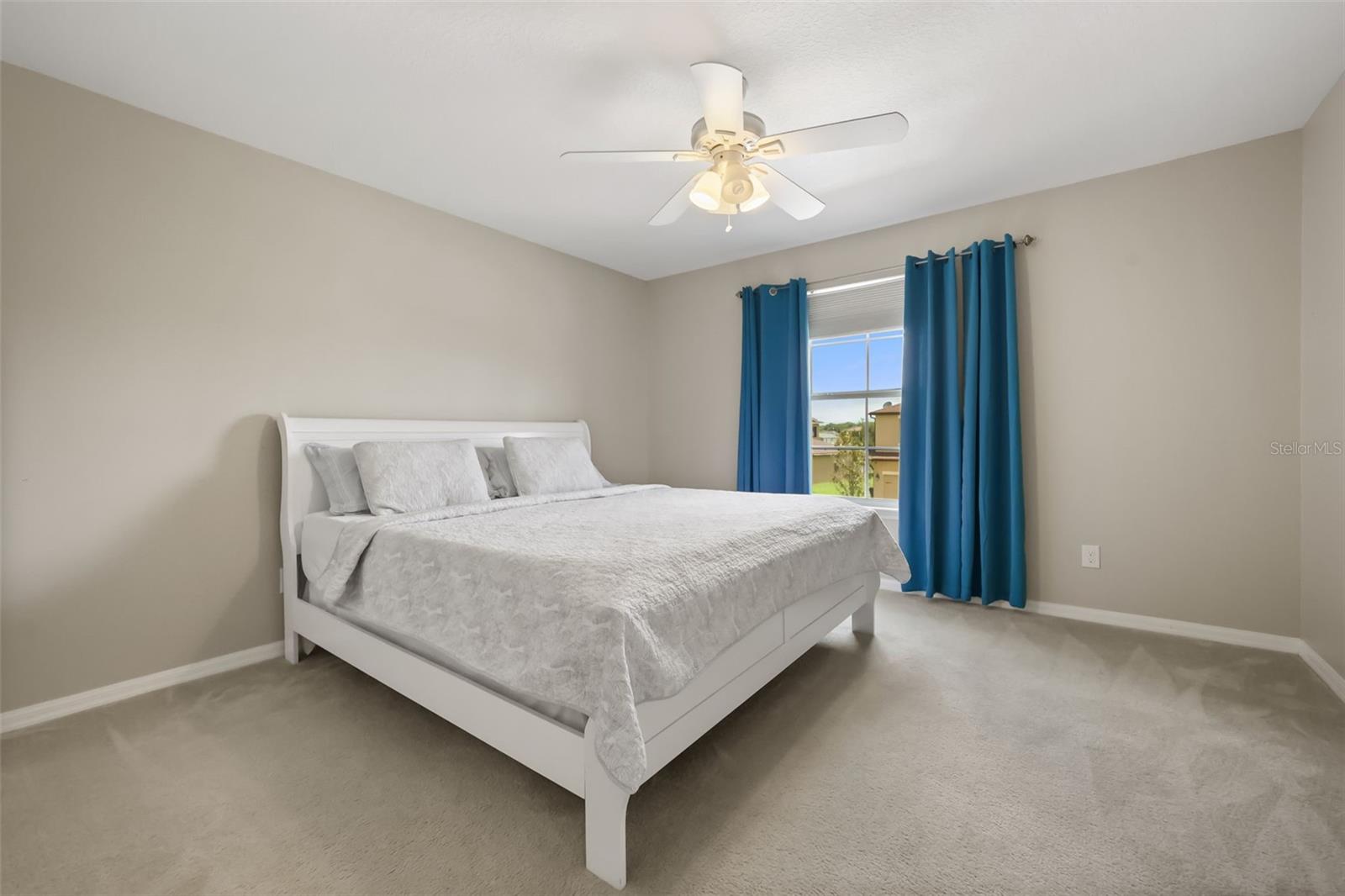 SHINGLE CREEK RESERVE AT THE OAKS PH 6 - Residential