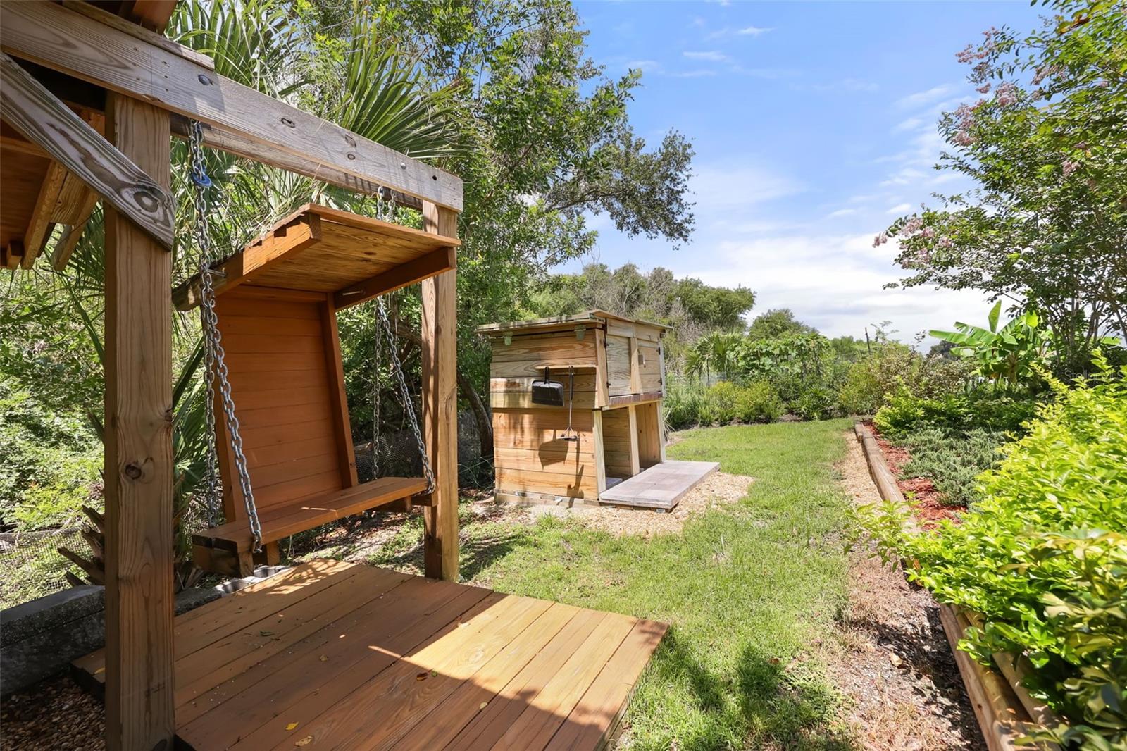 SHINGLE CREEK RESERVE AT THE OAKS PH 6 - Residential