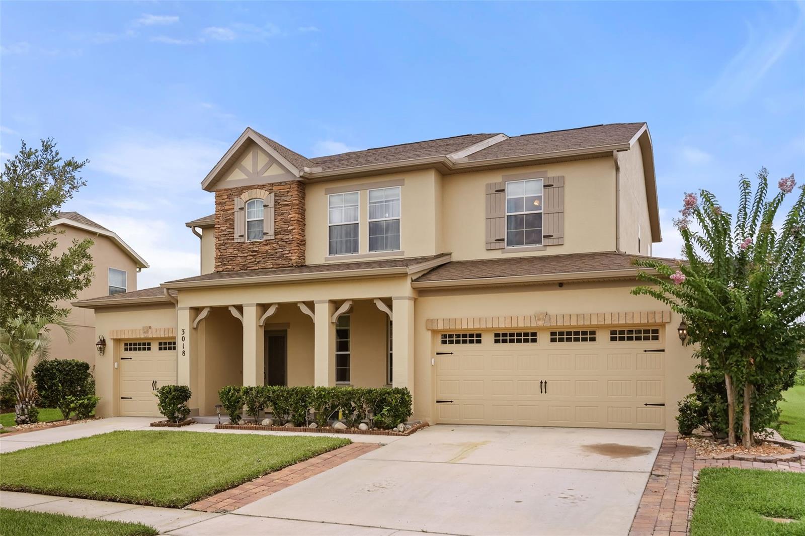 SHINGLE CREEK RESERVE AT THE OAKS PH 6 - Residential