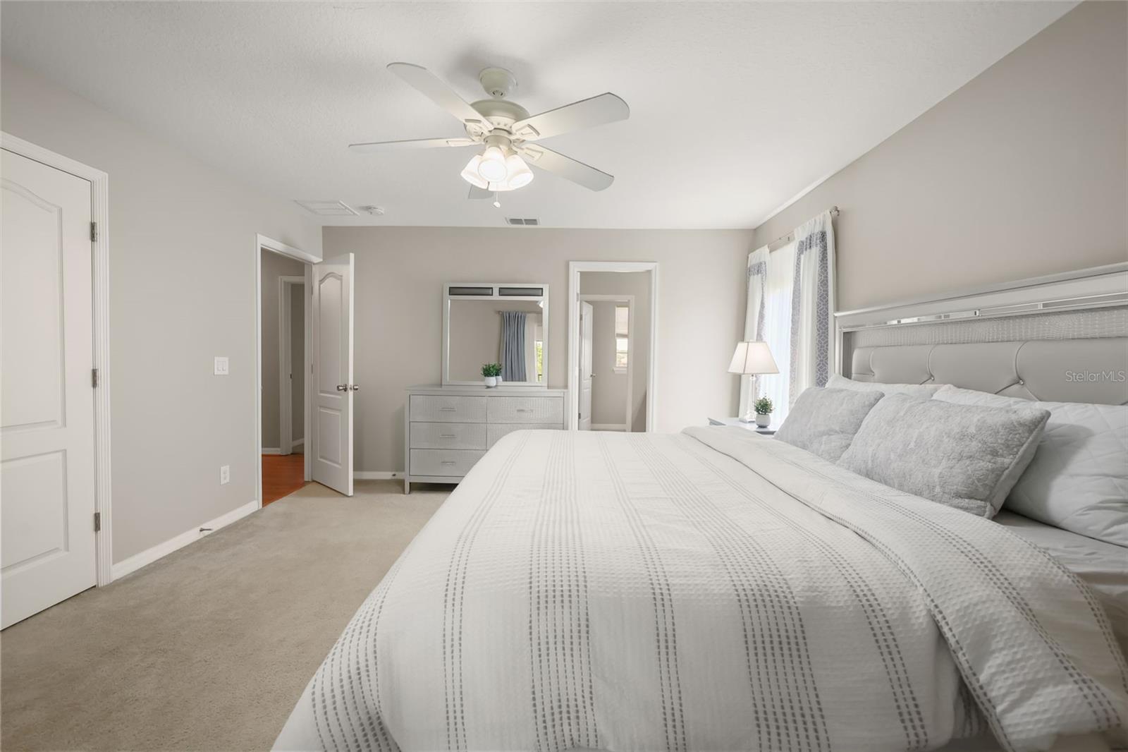 SHINGLE CREEK RESERVE AT THE OAKS PH 6 - Residential