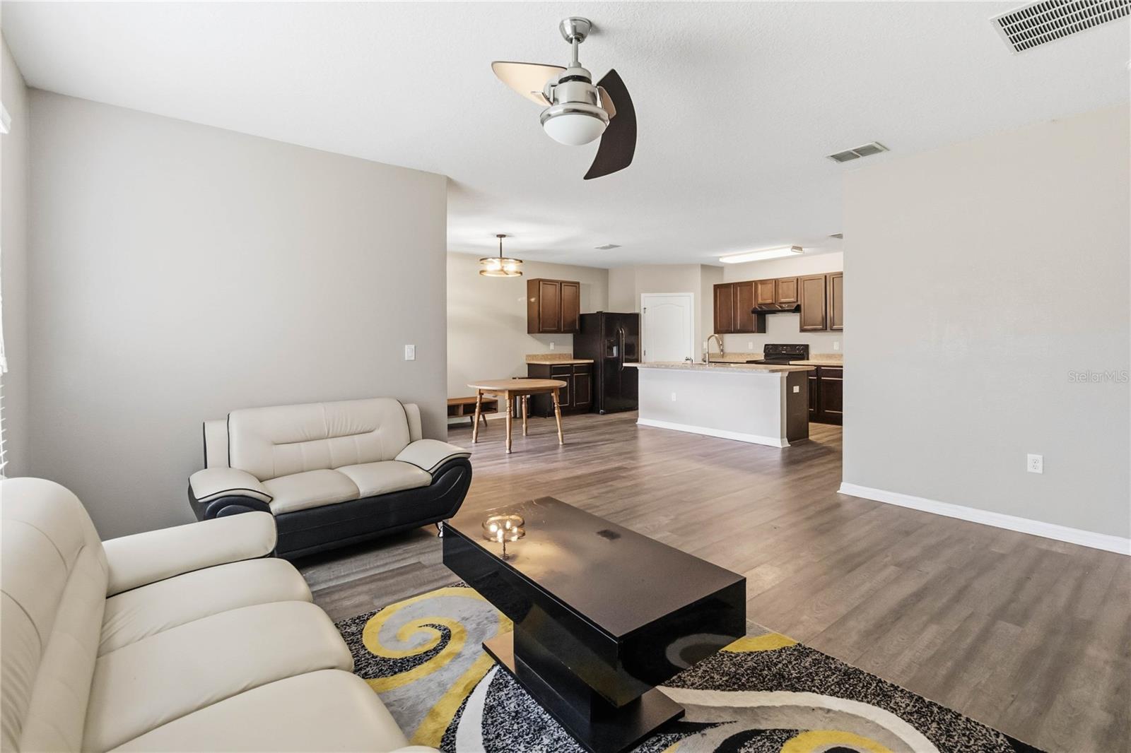 SERENO PH 01 - Residential Lease