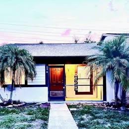 VILLAS OF BEACON GROVES - Residential Lease