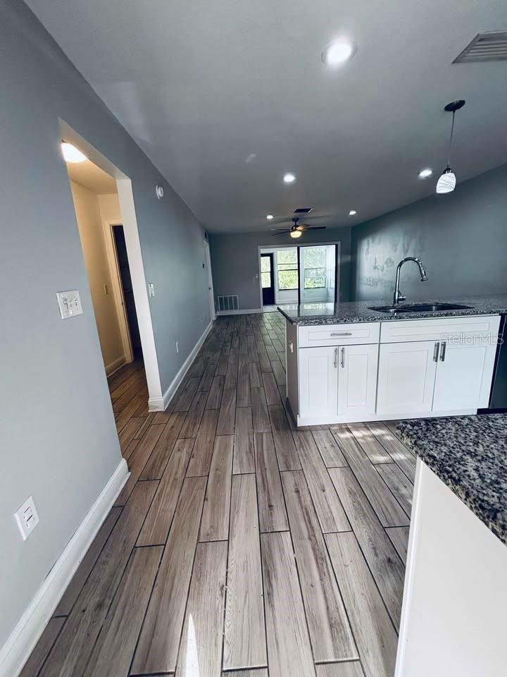 VILLAS OF BEACON GROVES - Residential Lease