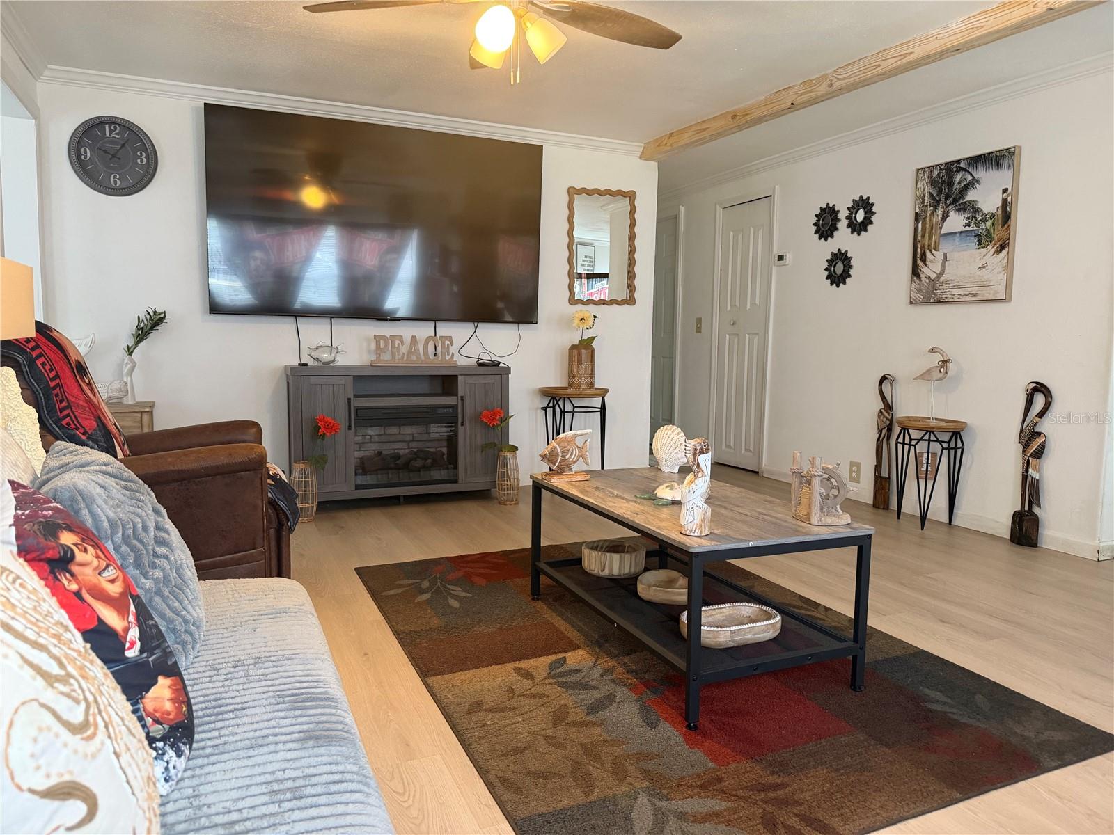 SKYCREST - Residential