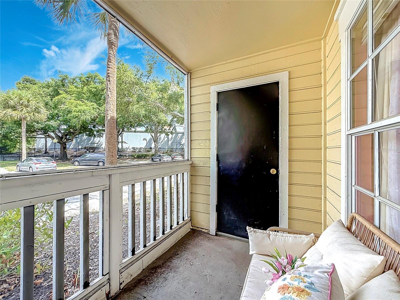 TRADE WINDS A METRO WEST - Residential