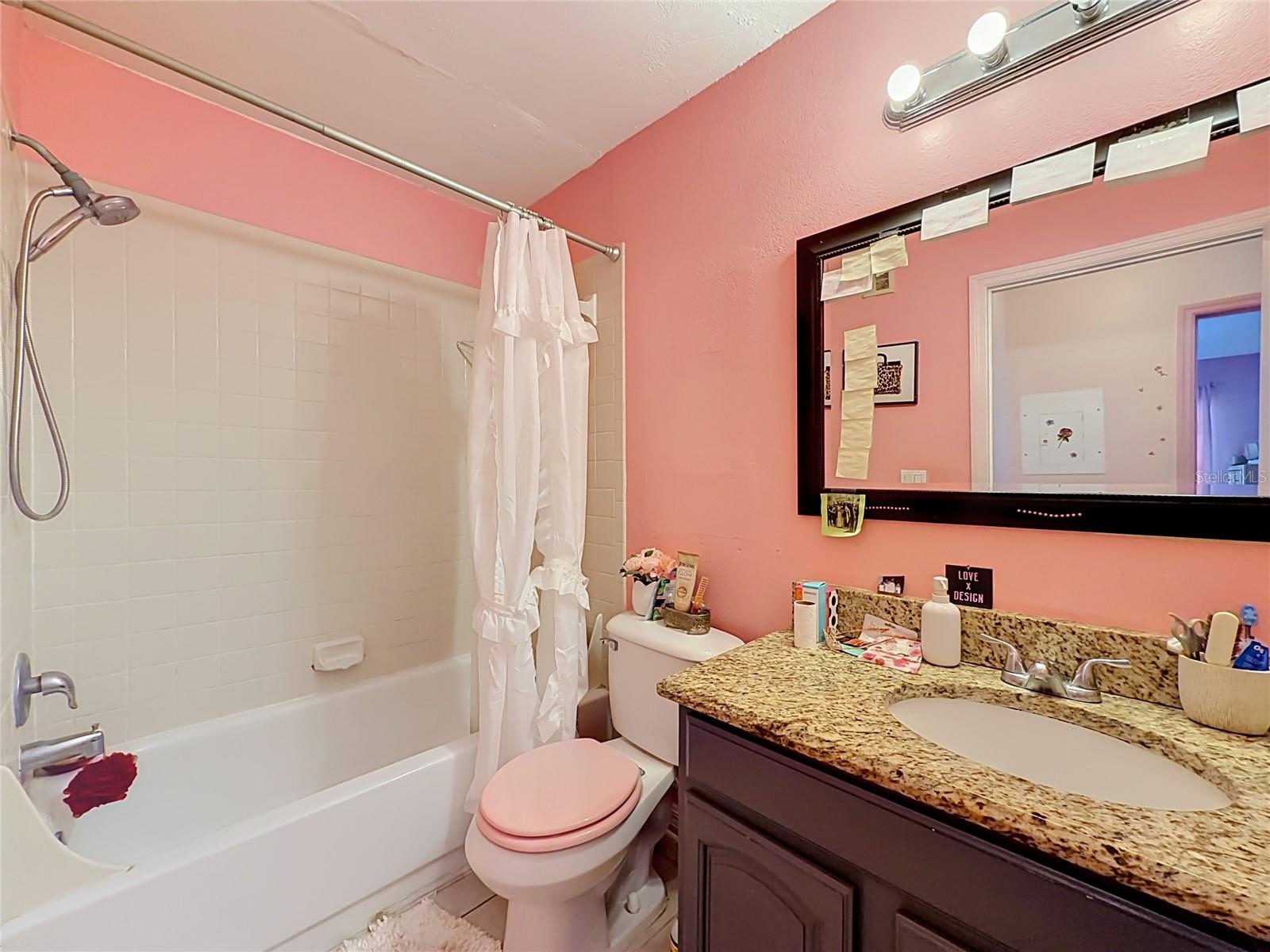 TRADE WINDS A METRO WEST - Residential