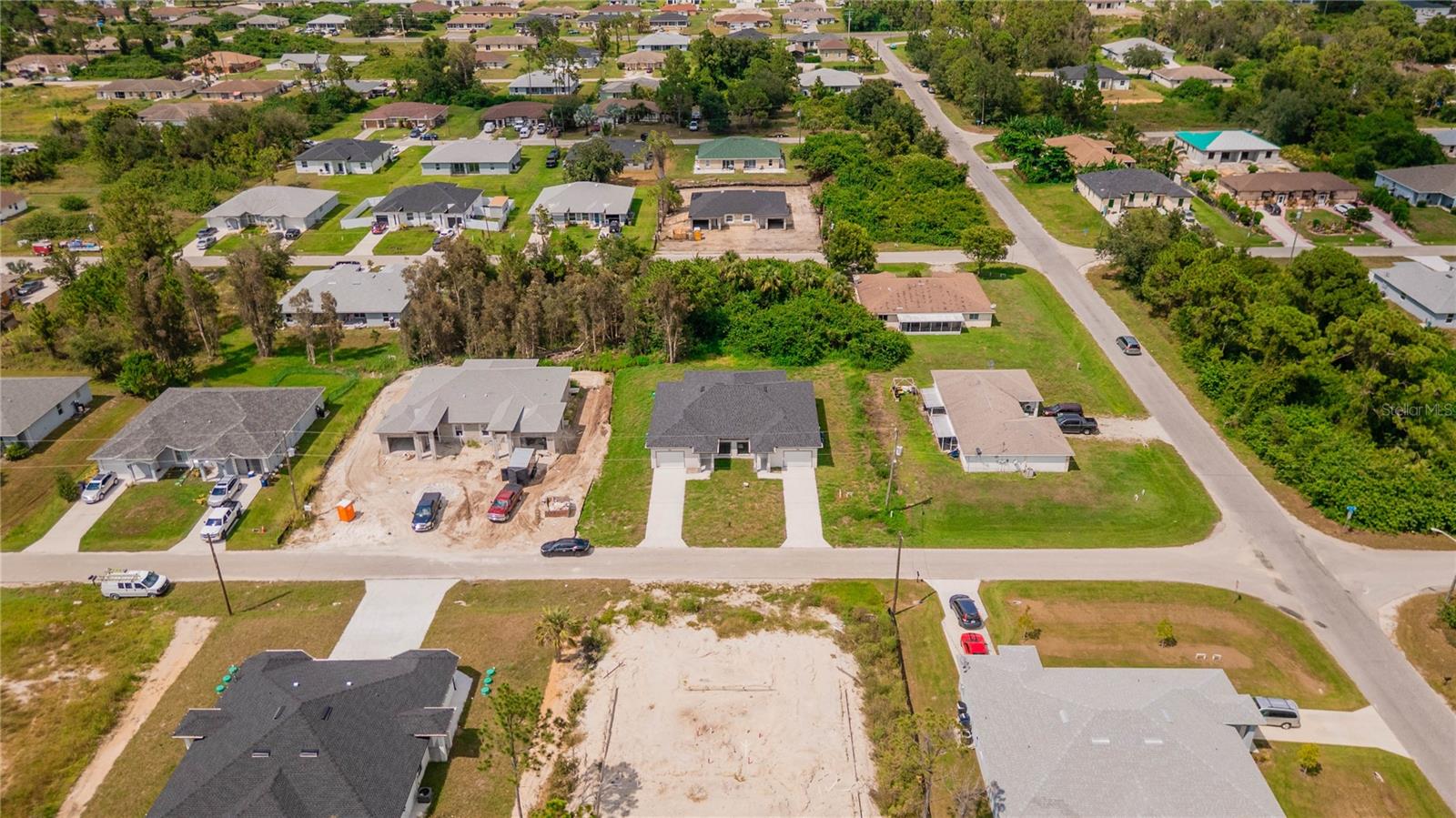LEHIGH ESTATES - Residential Income