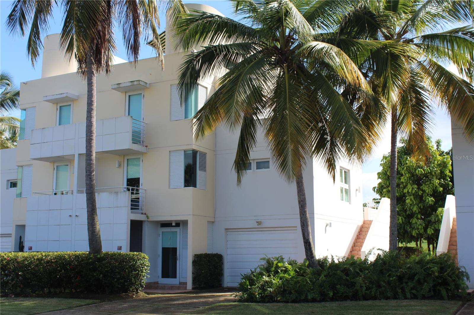 Luxurious contemporary villa with 3,500sf of air conditioned living space for the discerning buyer.  Inside living space includes a great room which overlooks the golf course and gardens.  Enjoy 2 terraces with stunning views. Garage + 2 assigned parkings. Near Embassy Hotel, Casino, beach and restaurants.