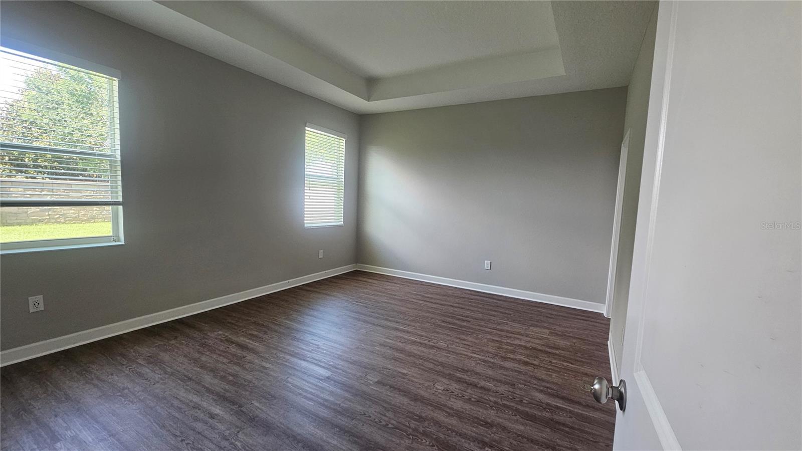 OAKS/MOSS PARK - Residential Lease