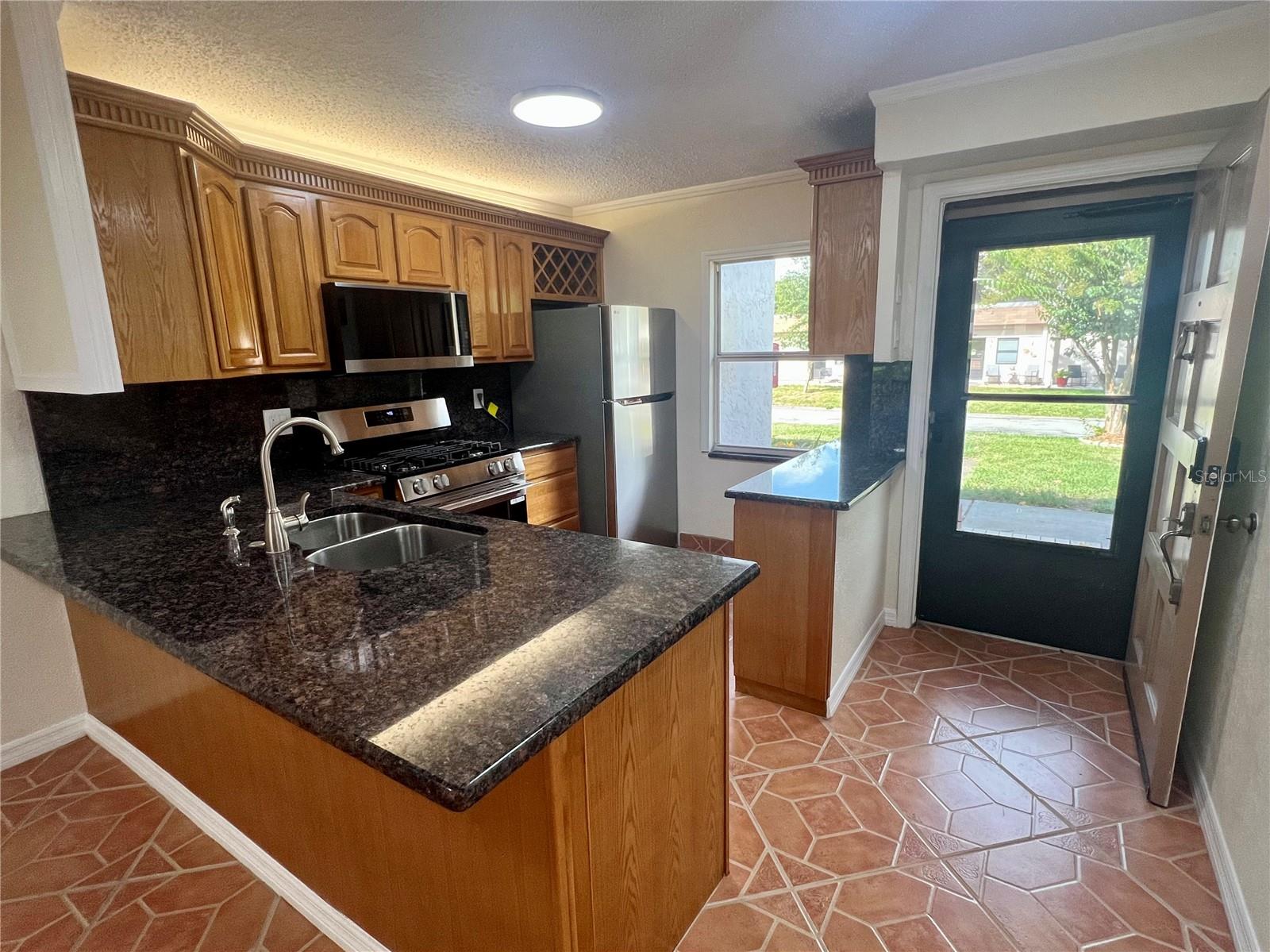 MISSION HILLS CONDO - Residential