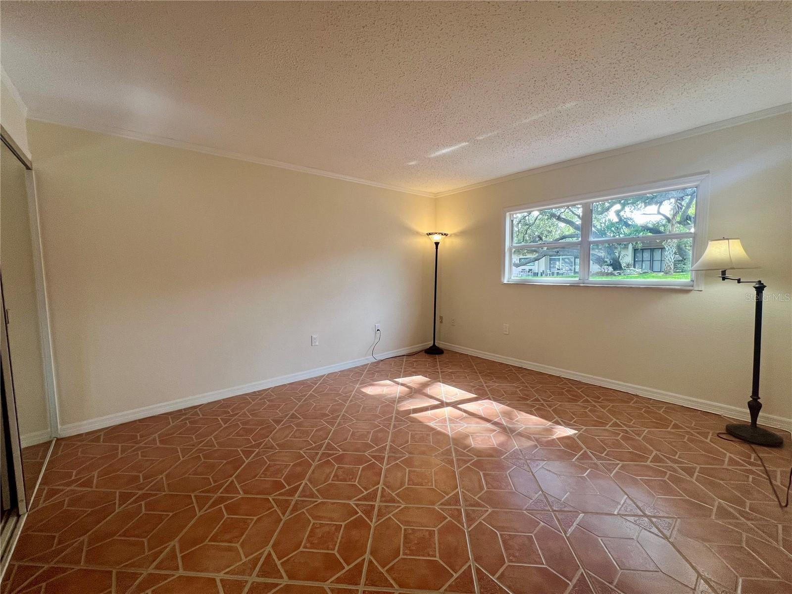 MISSION HILLS CONDO - Residential