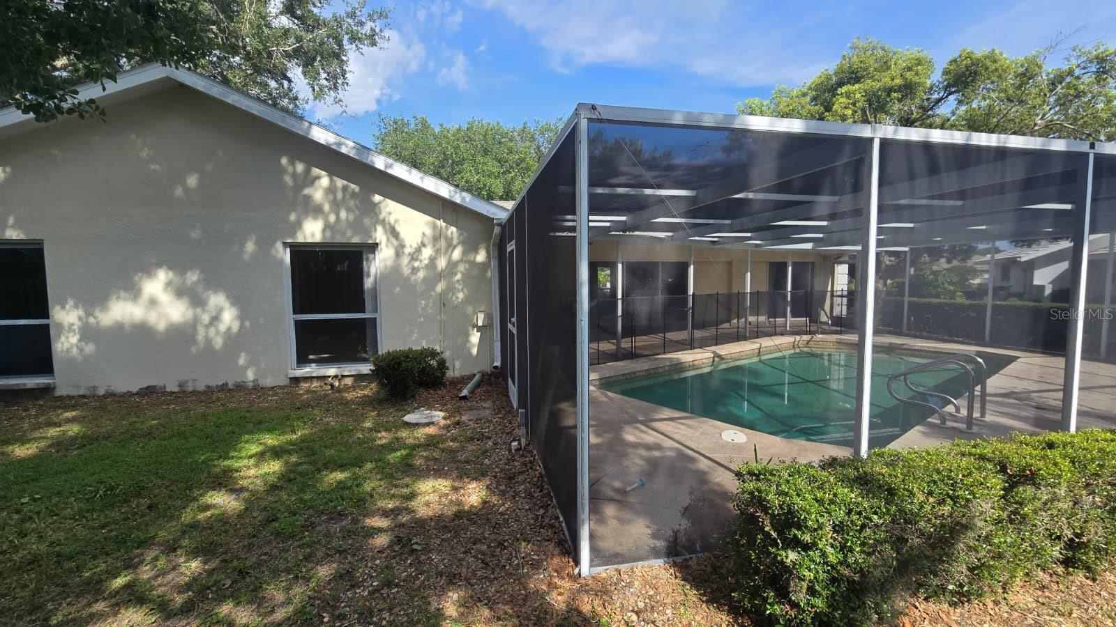 PALM-AIRE AT SARASOTA UNIT 7 PH 1 - Residential