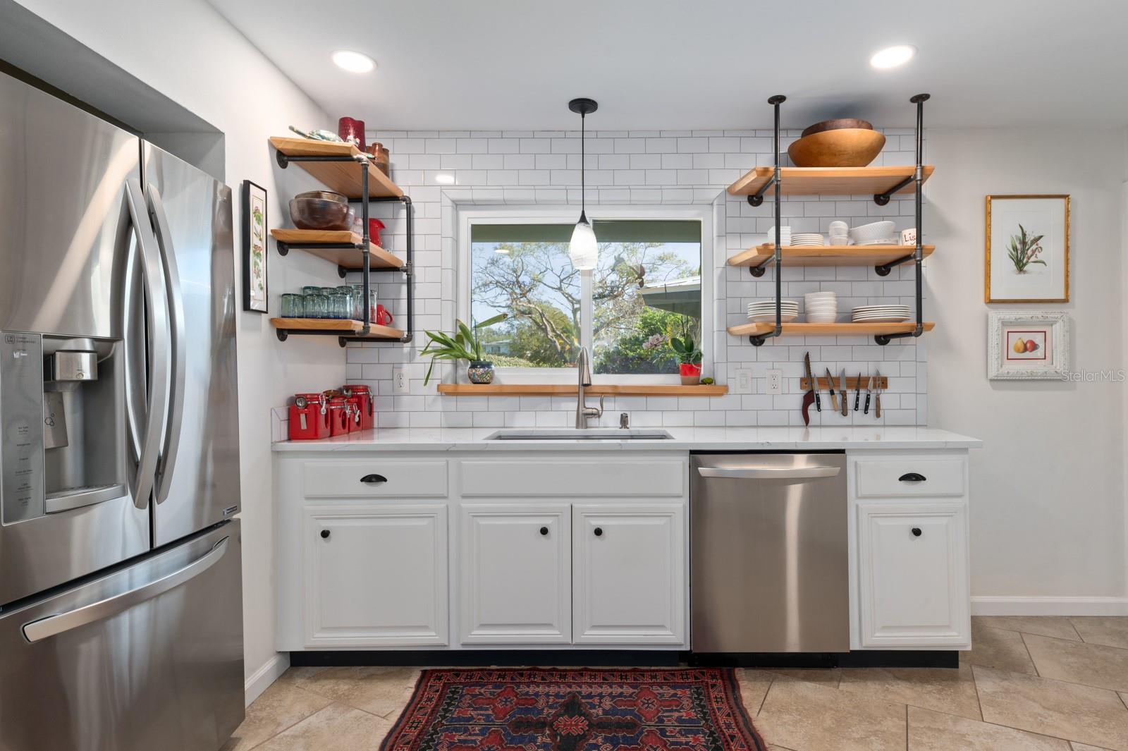 BALLENTINE MANOR ESTATES - Residential