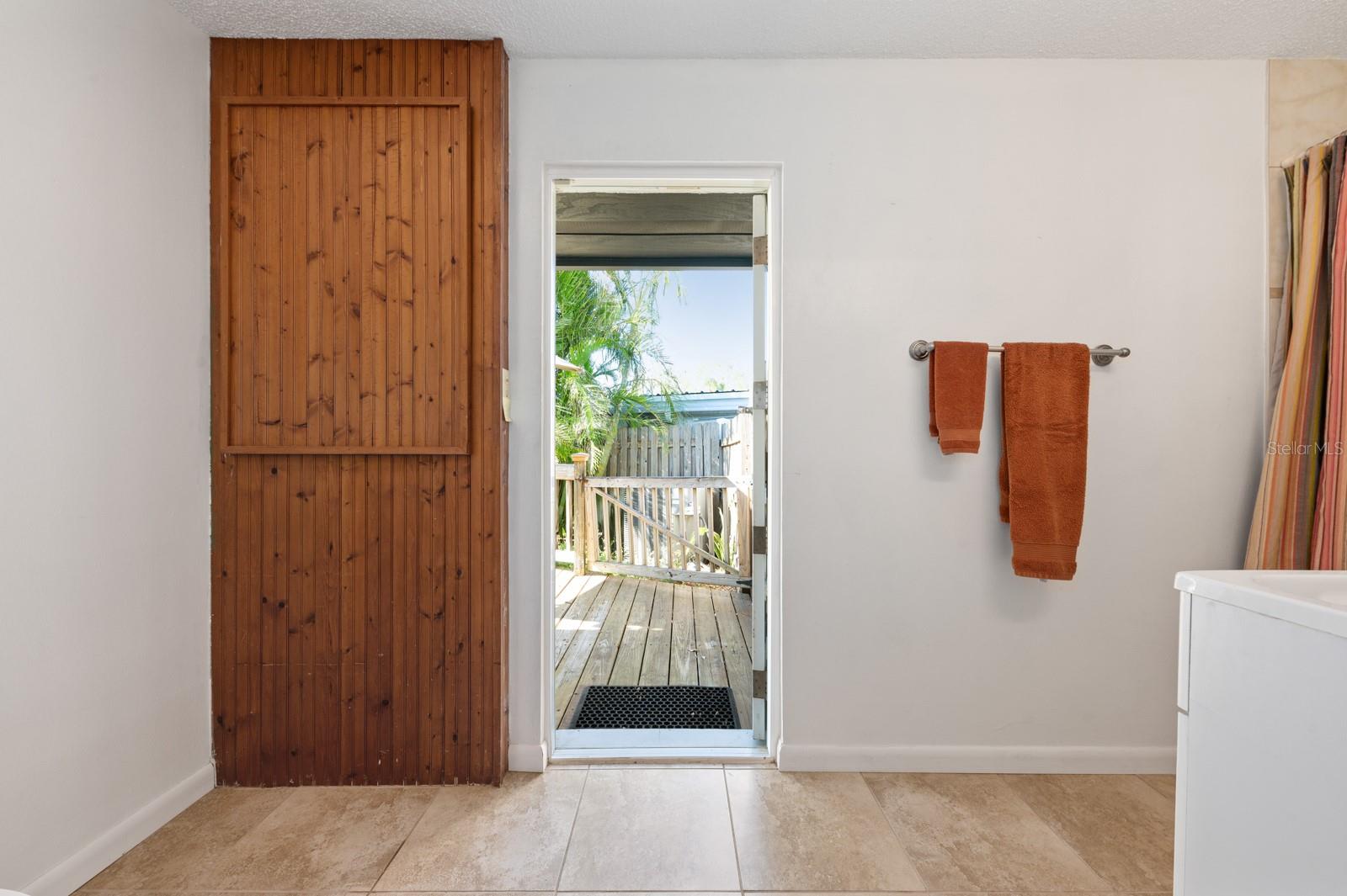 BALLENTINE MANOR ESTATES - Residential