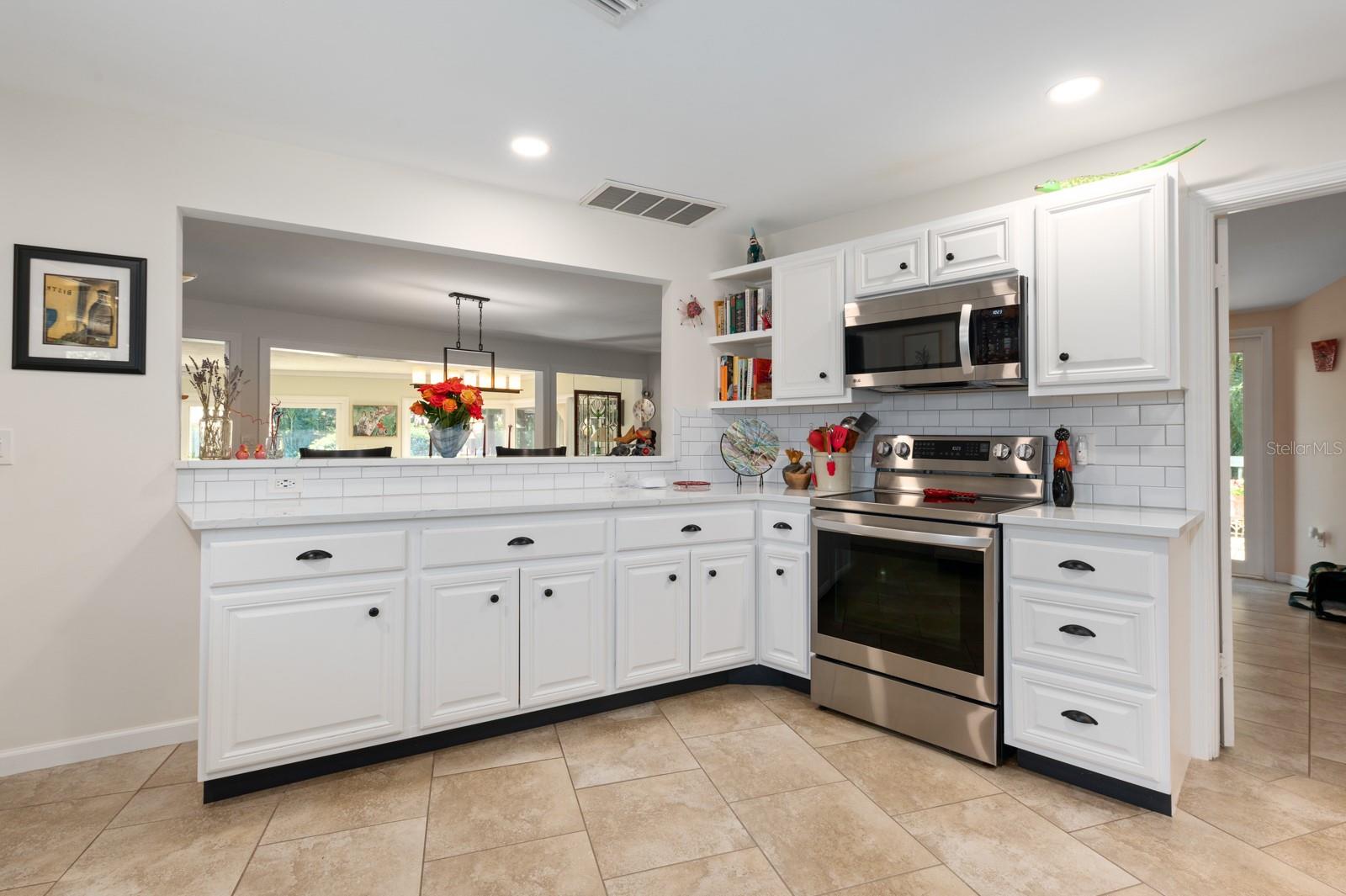 BALLENTINE MANOR ESTATES - Residential