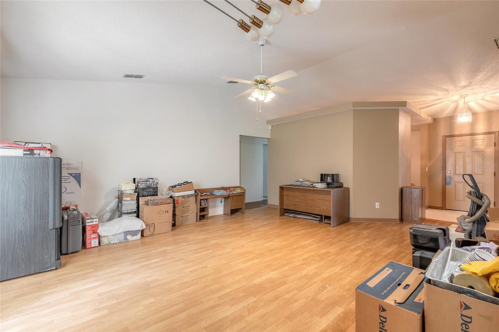 FAIRWAY ESTATES 08 - Residential