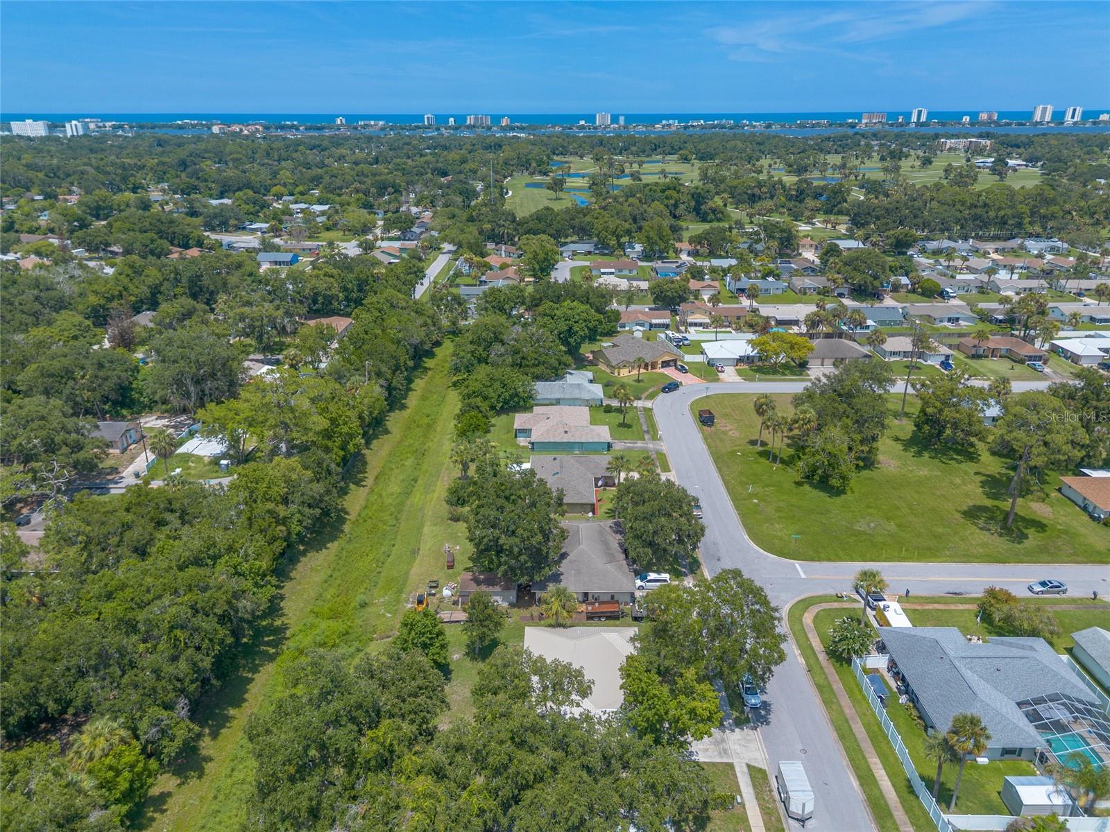 FAIRWAY ESTATES 08 - Residential