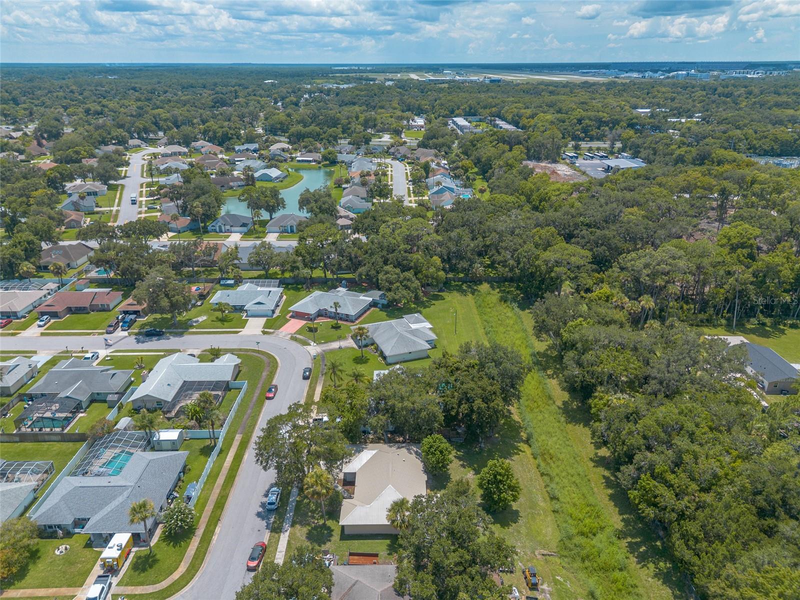FAIRWAY ESTATES 08 - Residential