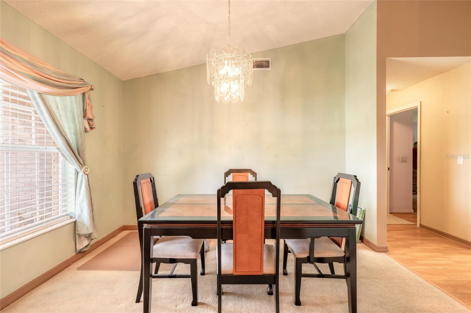 FAIRWAY ESTATES 08 - Residential