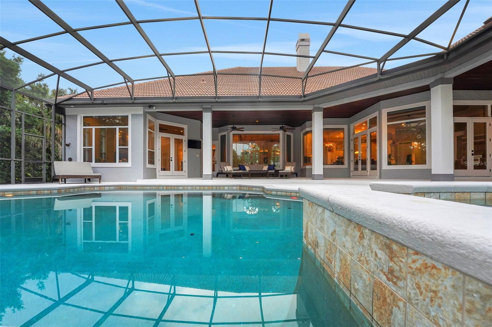 ALAQUA LAKES - Residential