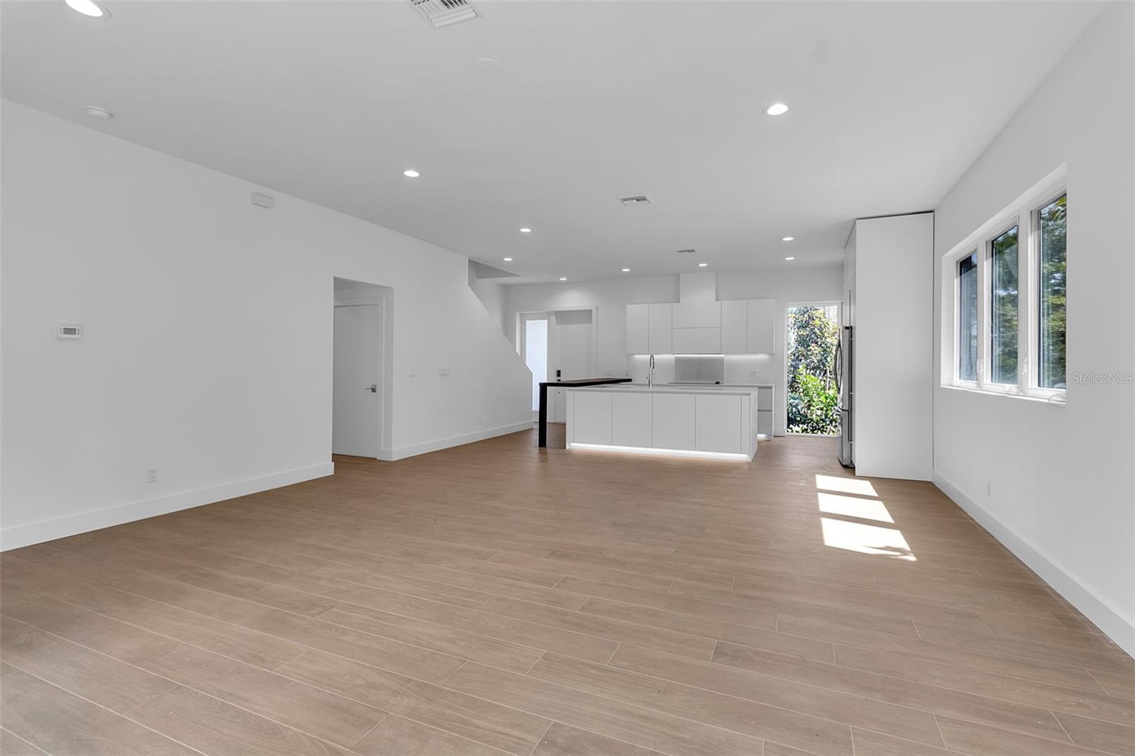 HUDSON PARK - Residential