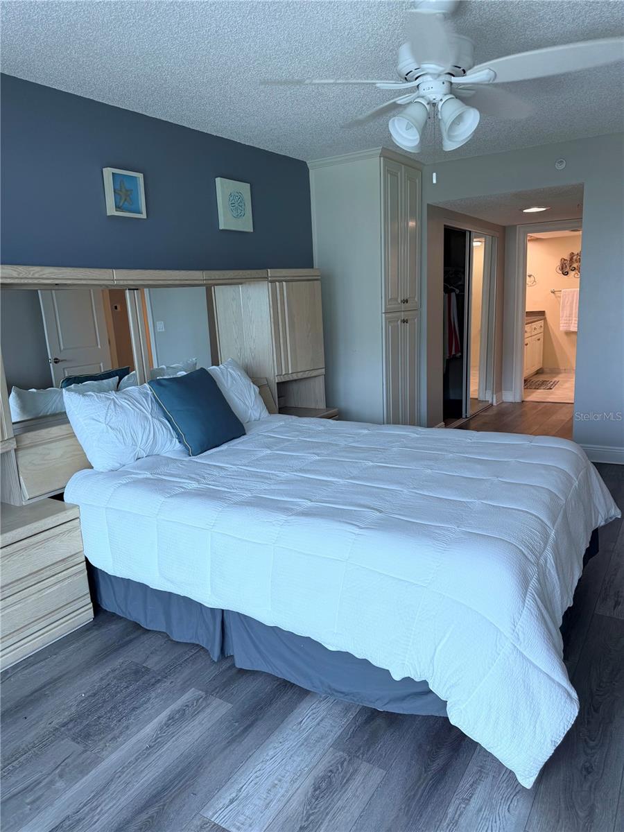 SAND KEY CONDO-SOUTH BEACH - Residential Lease