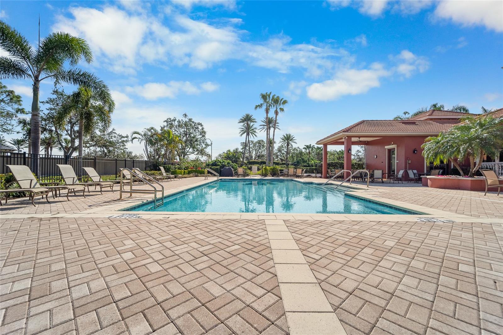 SILVER OAK - Residential