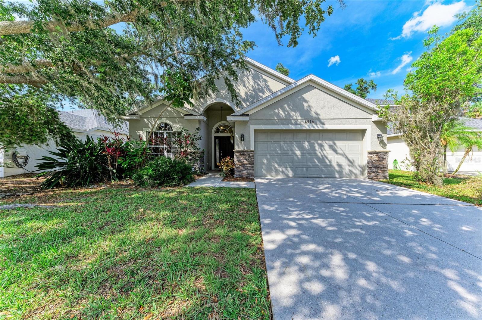 OAKLEY PLACE - Residential