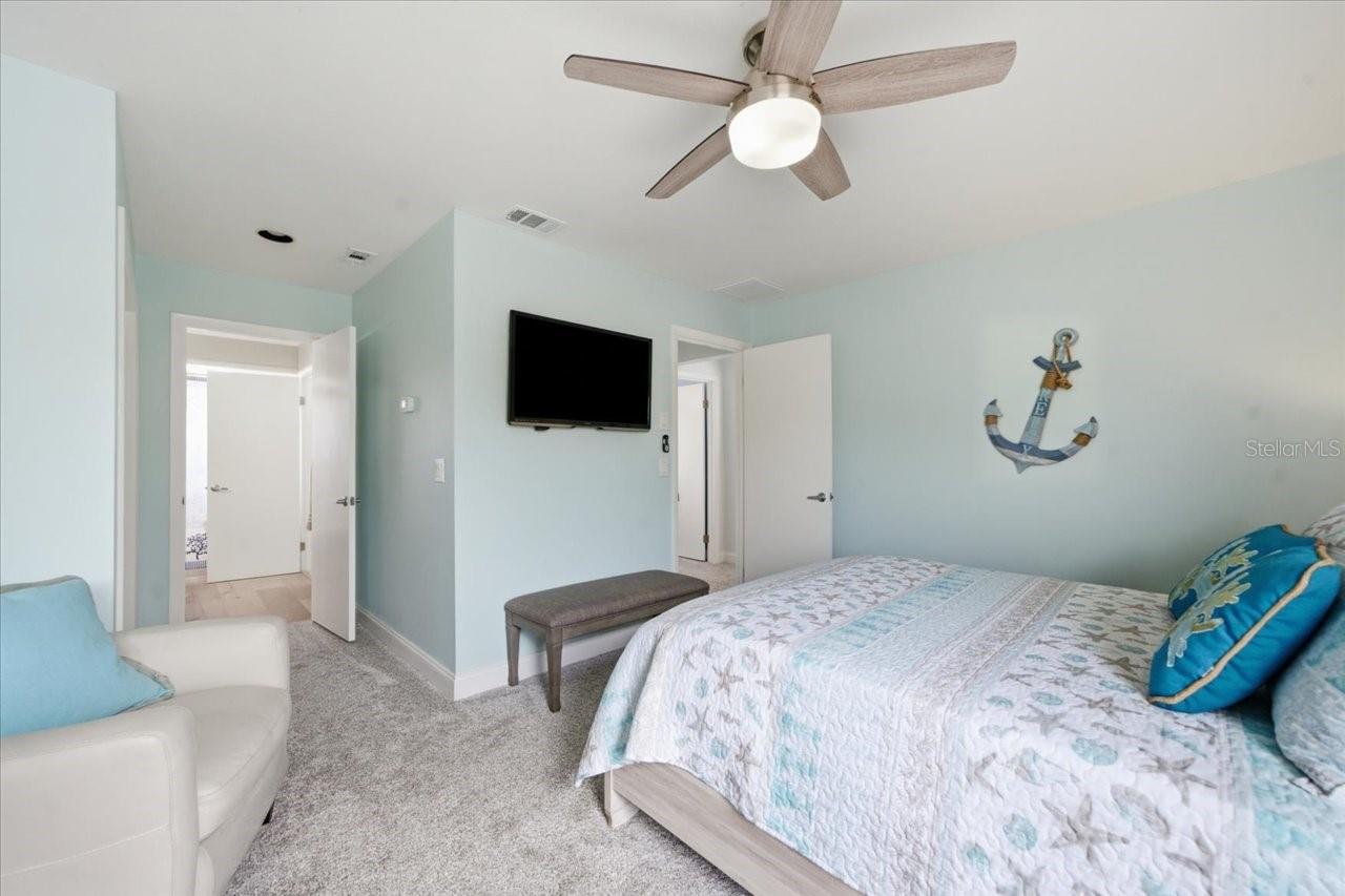 RIVERHAVEN VILLAGE - Residential