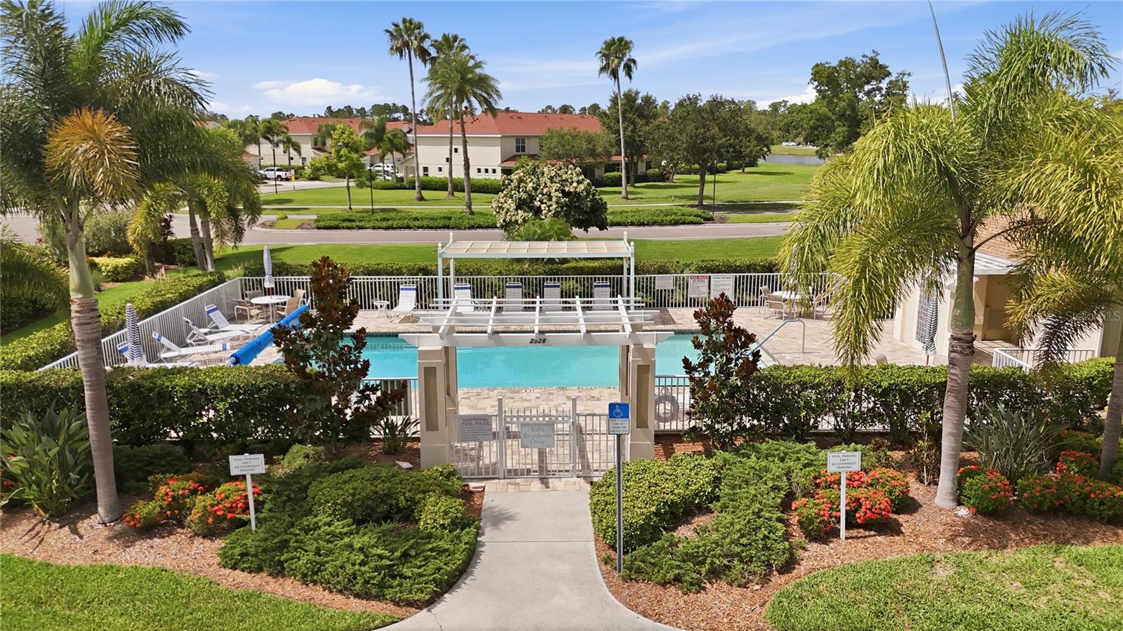 LAKESIDE PLANTATION - Residential