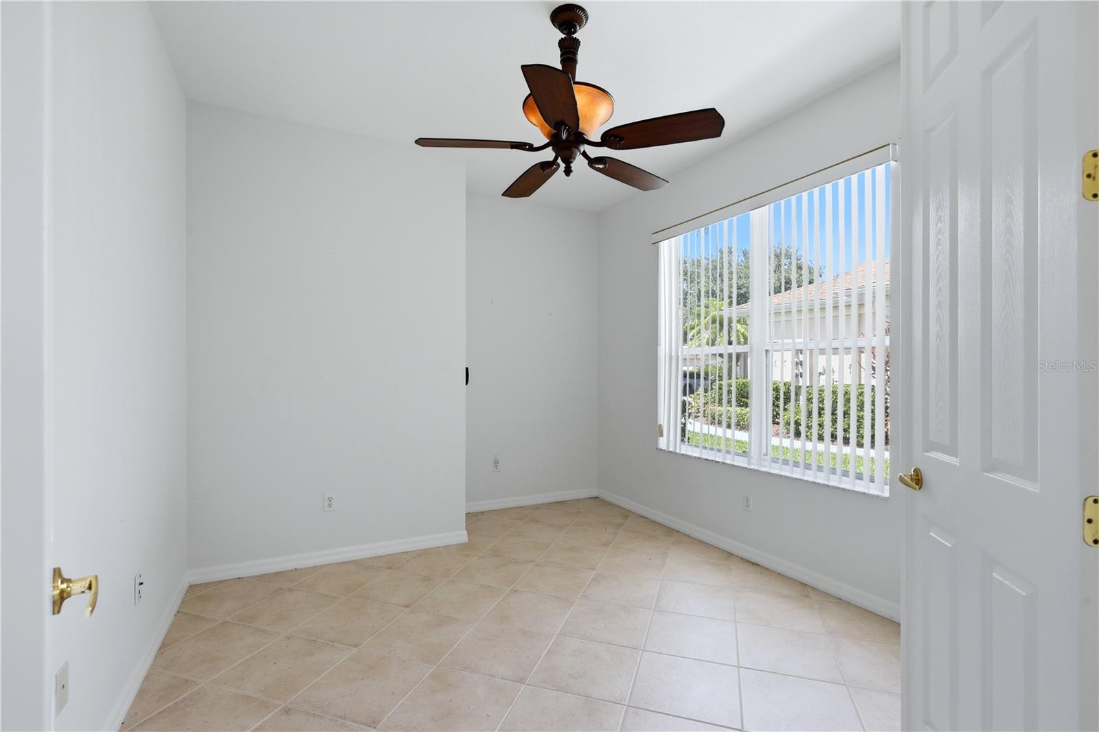LAKESIDE PLANTATION - Residential