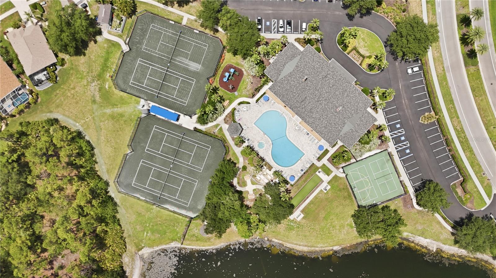LAKESIDE PLANTATION - Residential
